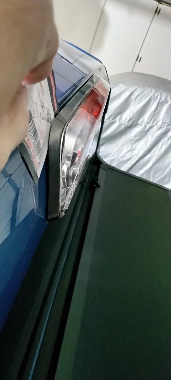 Ford Maverick CAUTION Cargo Stop Light Removal IMG20260413135622