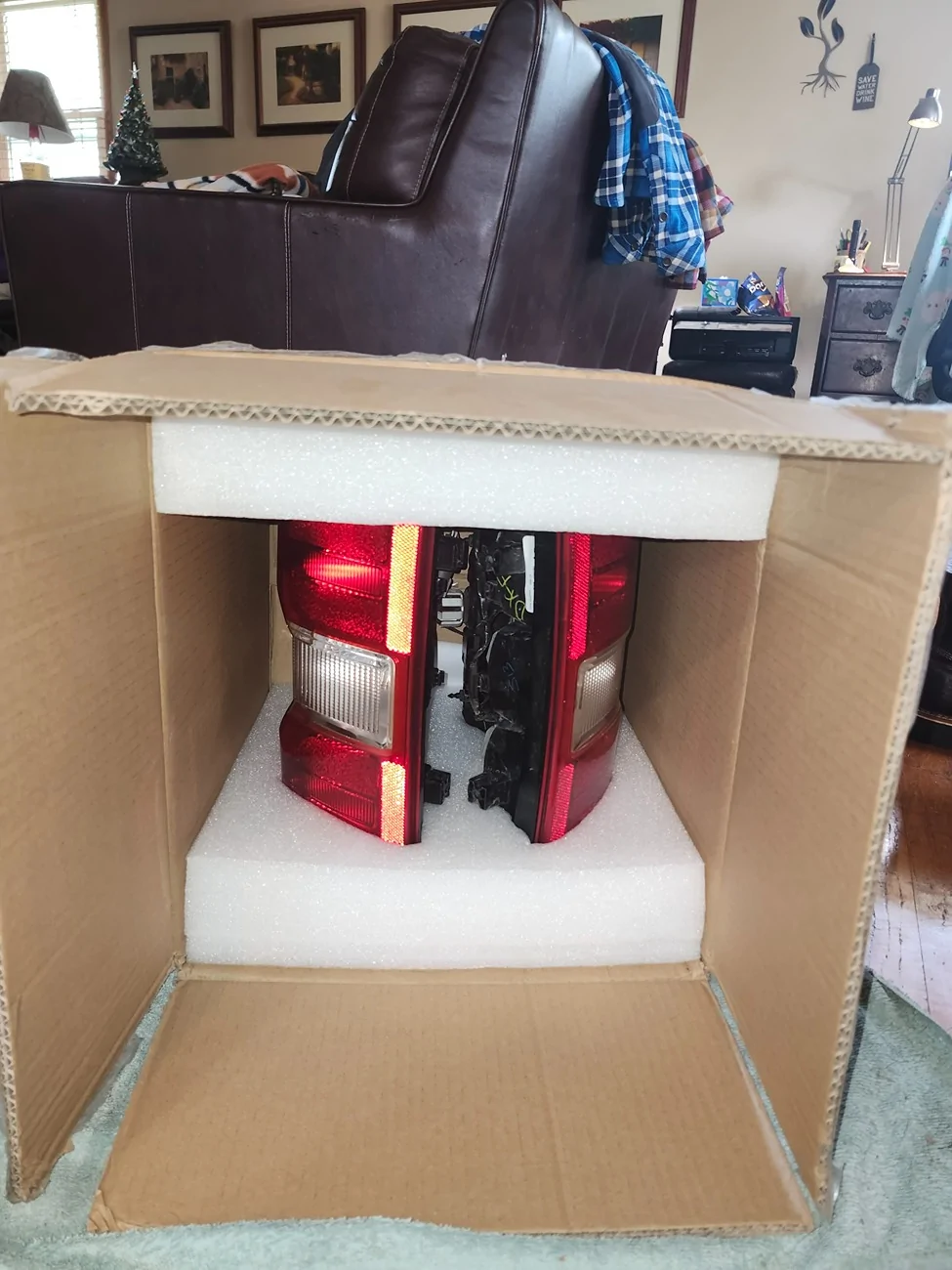 Ford Maverick 2024 Lariat Taillights 20260415_140234