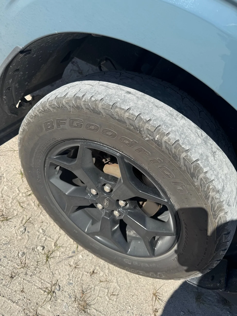 Ford Maverick Odd tire wear, possible alignment issue(s)? IMG_4993