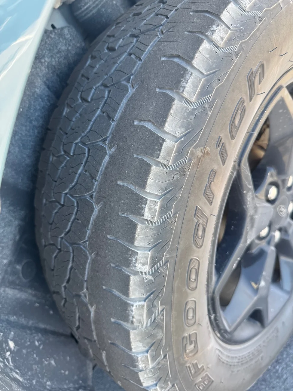 Ford Maverick Odd tire wear, possible alignment issue(s)? IMG_4994