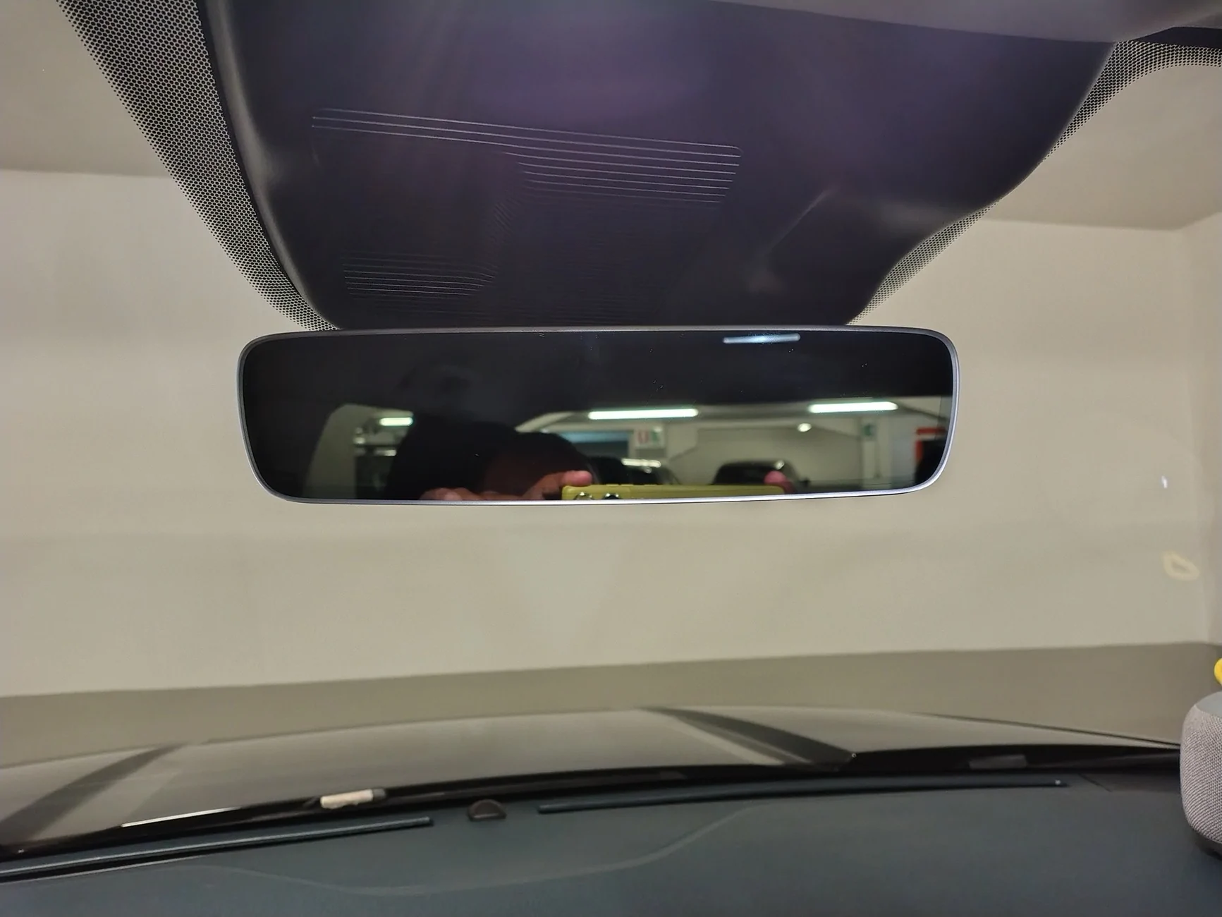 Ford Maverick Mach-E Frameless Rearview Autodimming Mirror - install DIY IMG_20260418_110954716_HDR