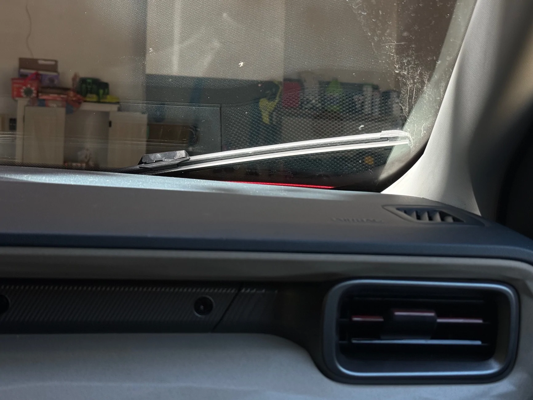 Ford Maverick Passenger Wiper Not Returning to Home/Rest Position IMG_9444
