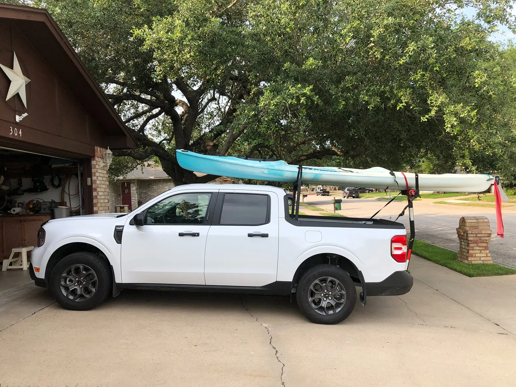 Ford Maverick Ladder Rack DIY setup installed on my 2025 Maverick IMG_5001