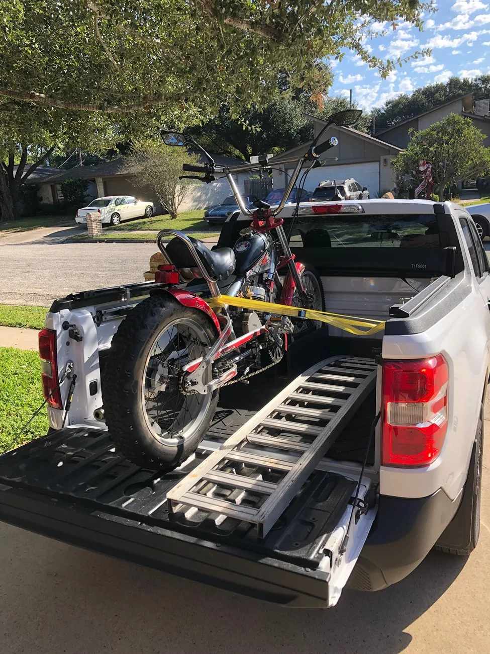Ford Maverick Ladder Rack DIY setup installed on my 2025 Maverick 78370318996__3A4C4D67-268F-4304-91AF-E549FF4A8FBD