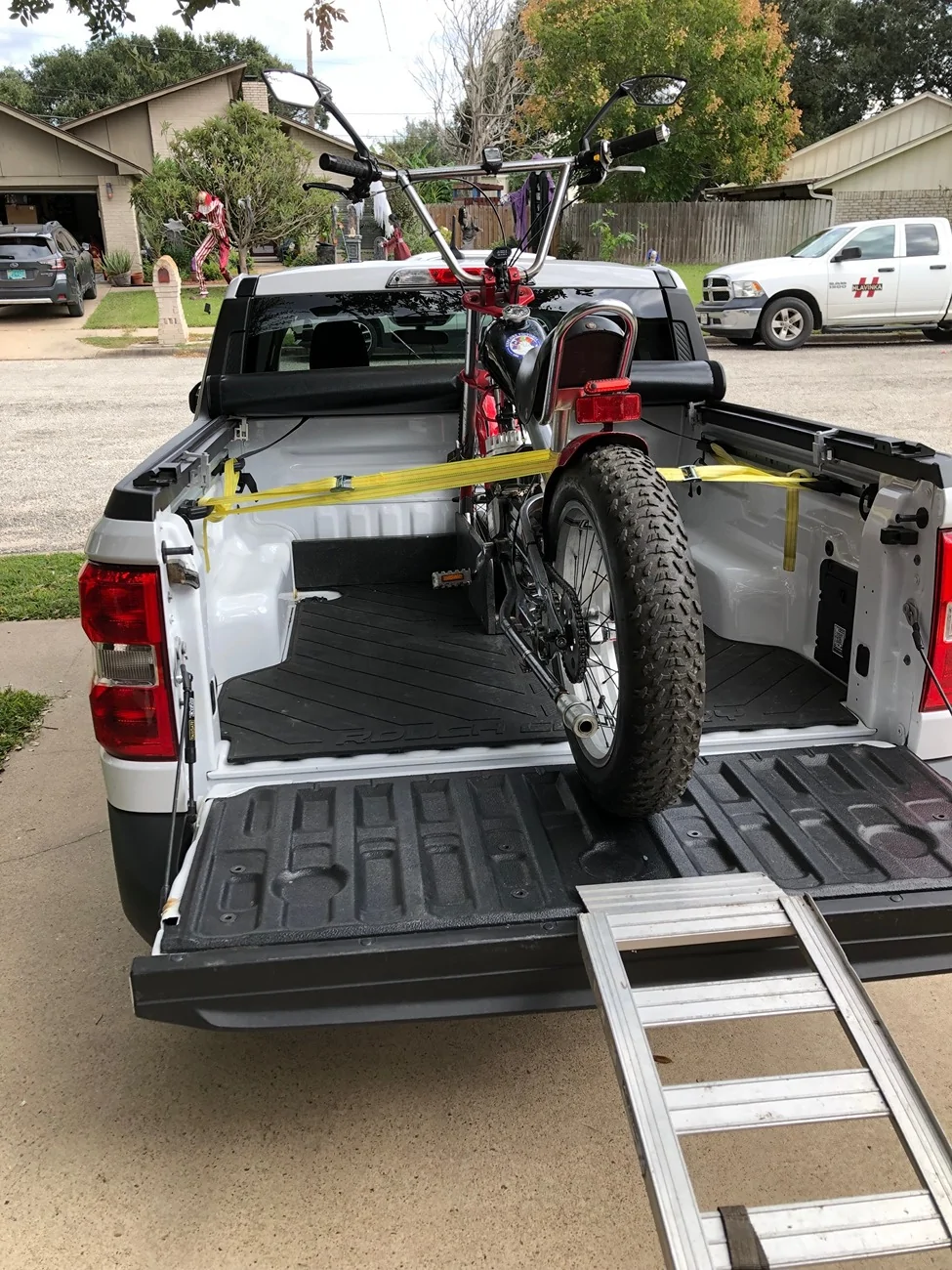 Ford Maverick Ladder Rack DIY setup installed on my 2025 Maverick IMG_6294