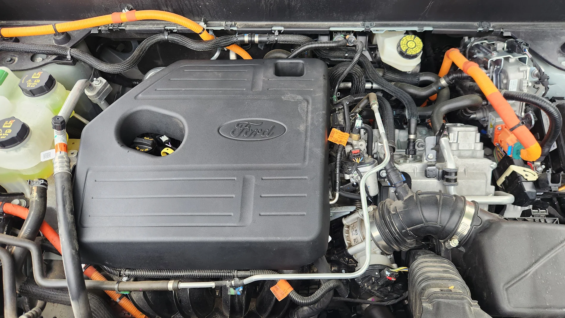 Ford Maverick 2.5L Factory Engine Cover Definitive Thread 1000005860