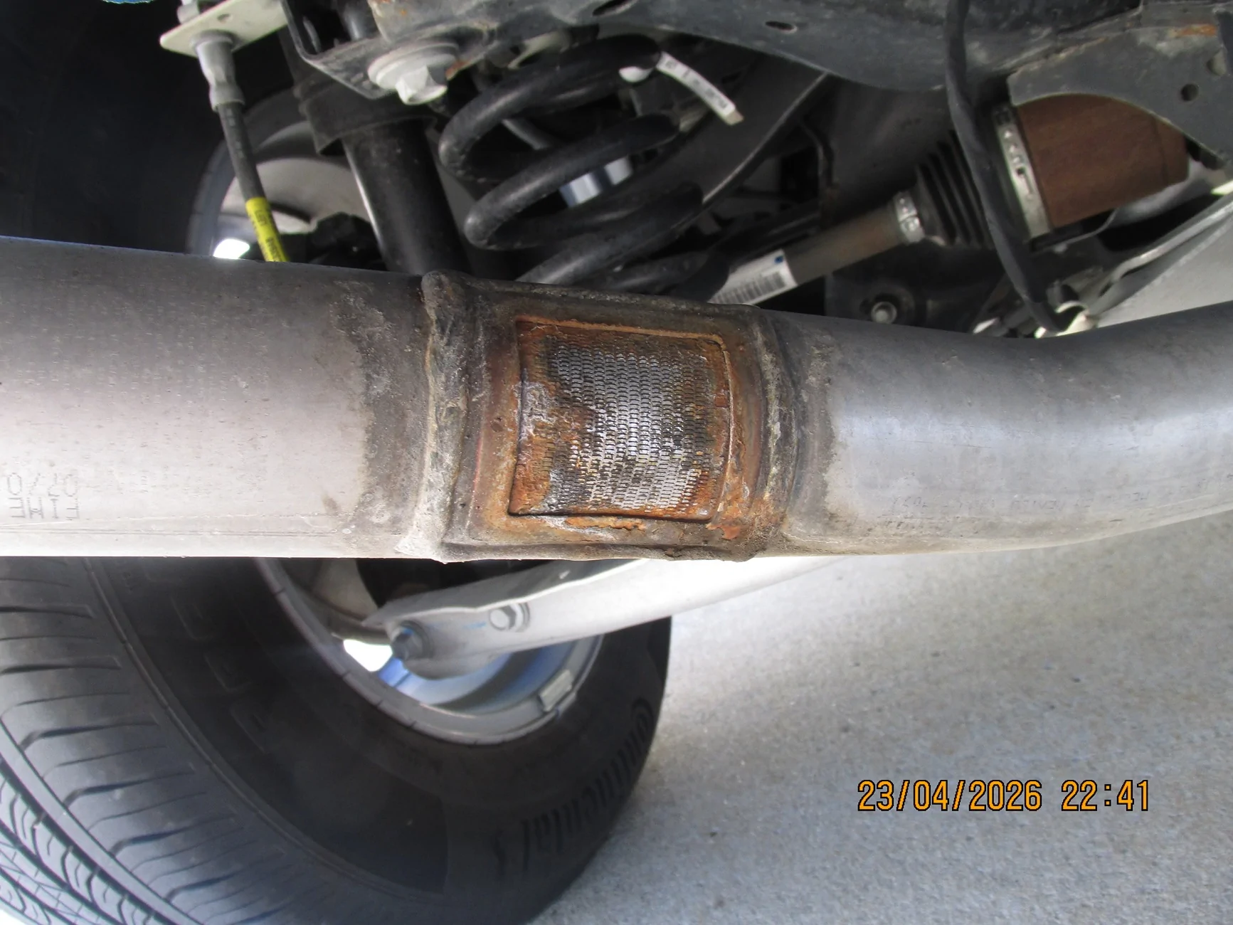 Ford Maverick Can anyone with a 2025-2026 Maverick with the 2.0 EB post a picture of the resonator patch in tailpipe IMG_1779