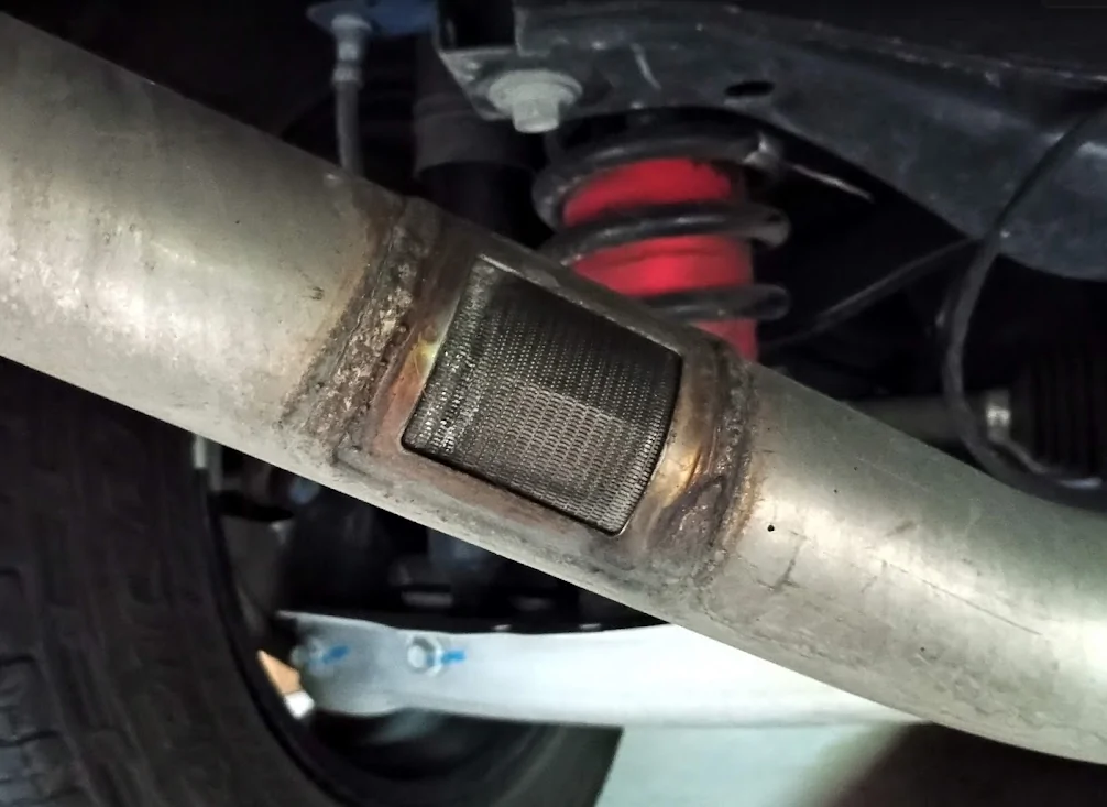 Ford Maverick Can anyone with a 2025-2026 Maverick with the 2.0 EB post a picture of the resonator patch in tailpipe 1777036227442-is
