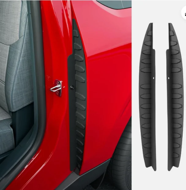 Ford Maverick Maverick tried to eat my jacket: sharp door hinge snag 1777389737732-ry