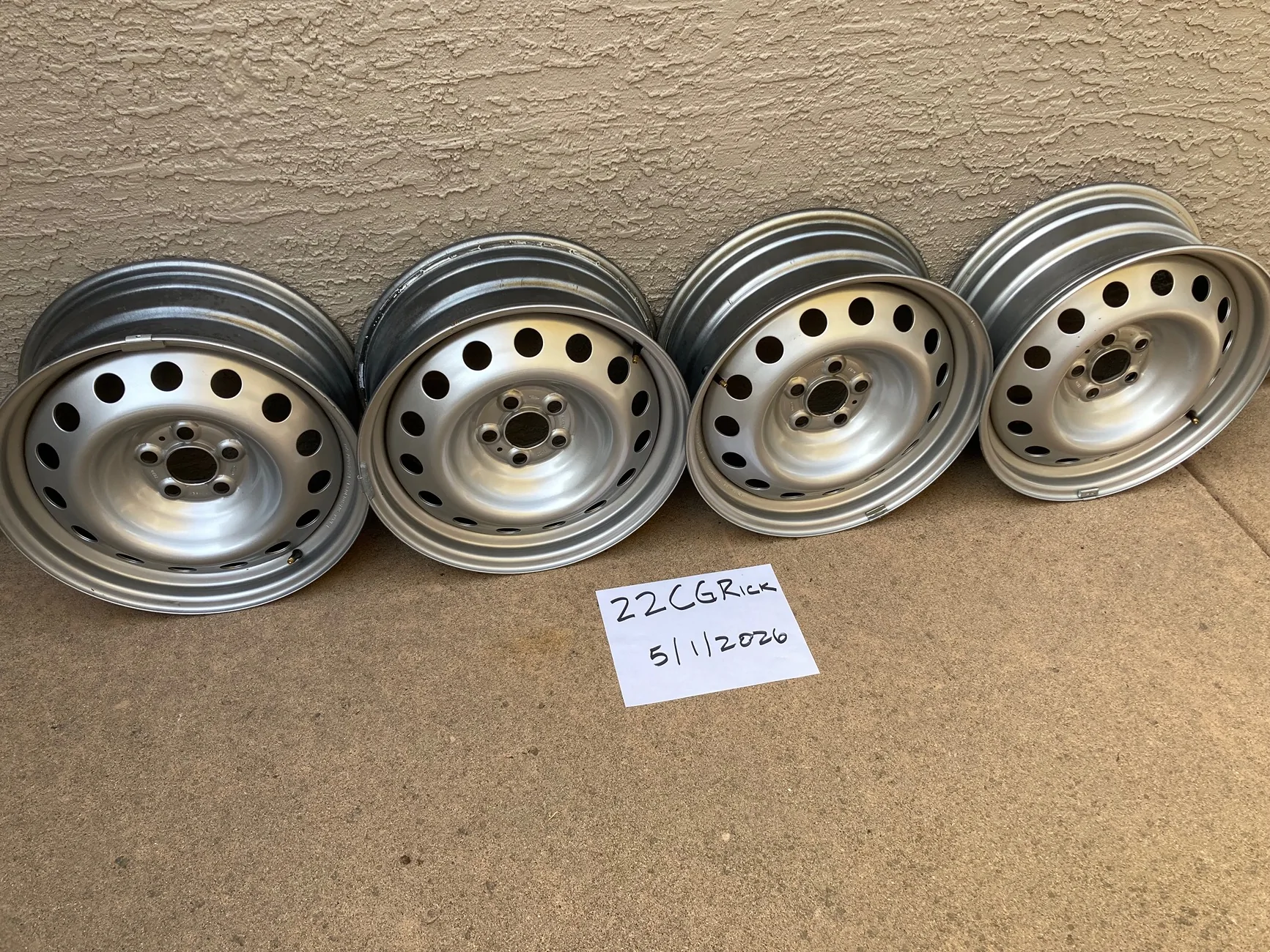 Ford Maverick FS-$80 OBO Steel wheels & caps removed from 25 XL IMG_2257
