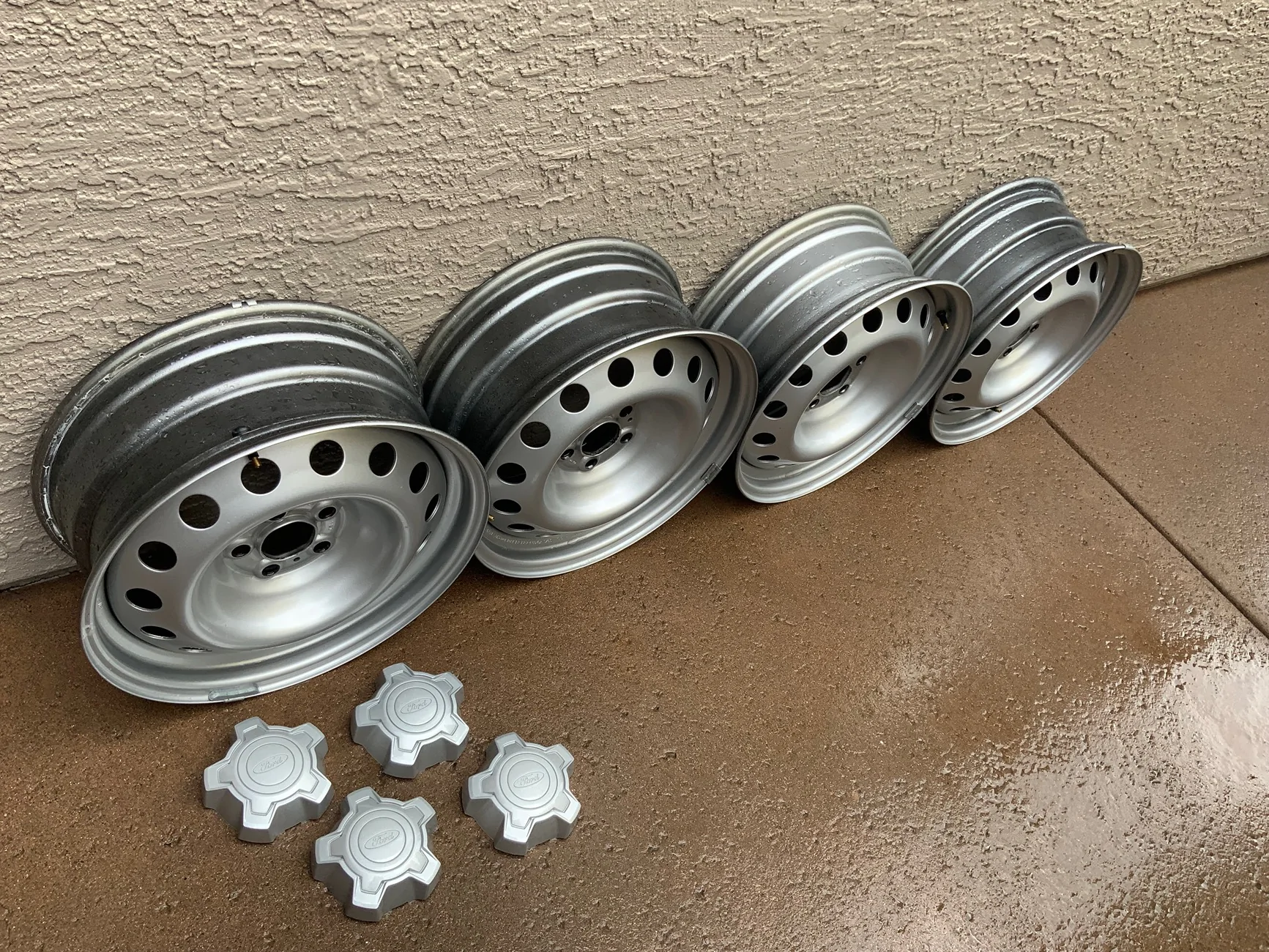 Ford Maverick FS-$80 OBO Steel wheels & caps removed from 25 XL IMG_0062