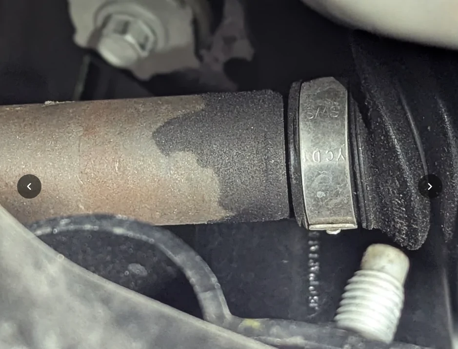 Ford Maverick CV axle - Sign of leak and likely eventual failure 1777701320939-j2