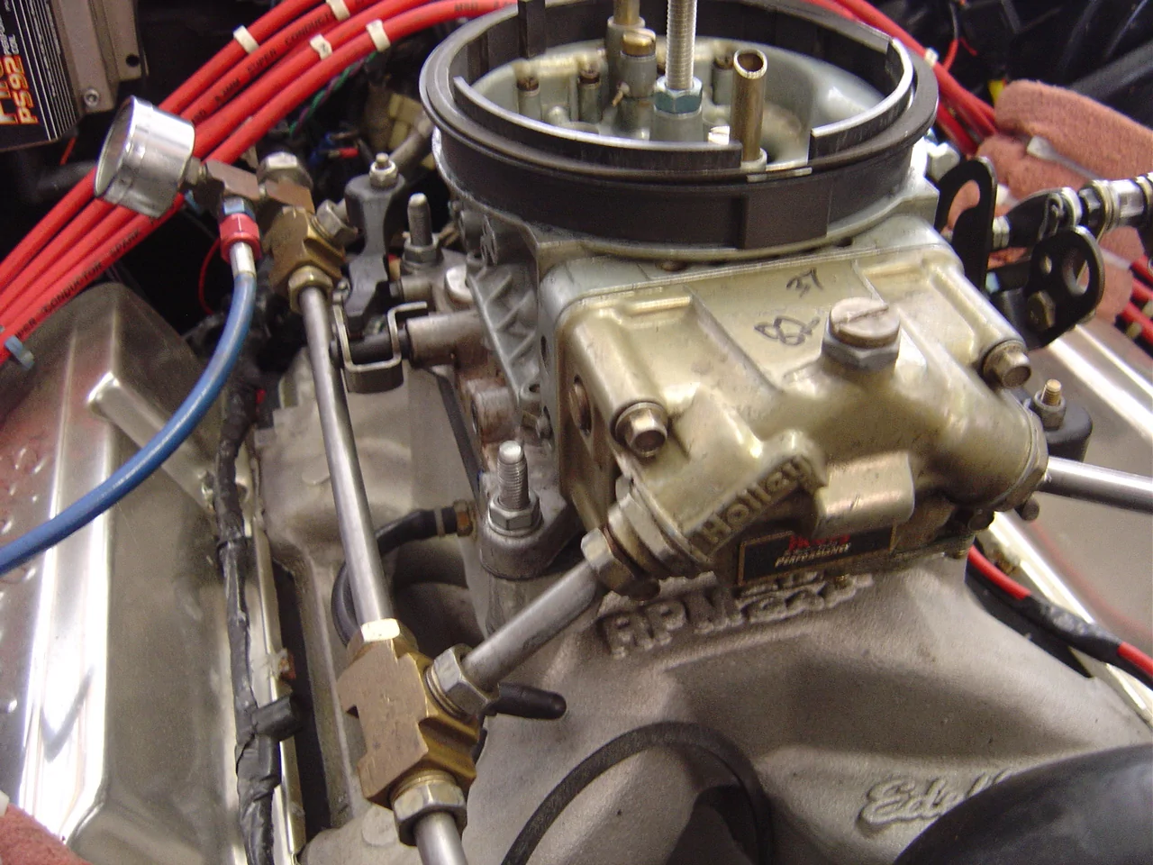 Ford Maverick Fuel Type and carbon buildup on the valves DSC03525