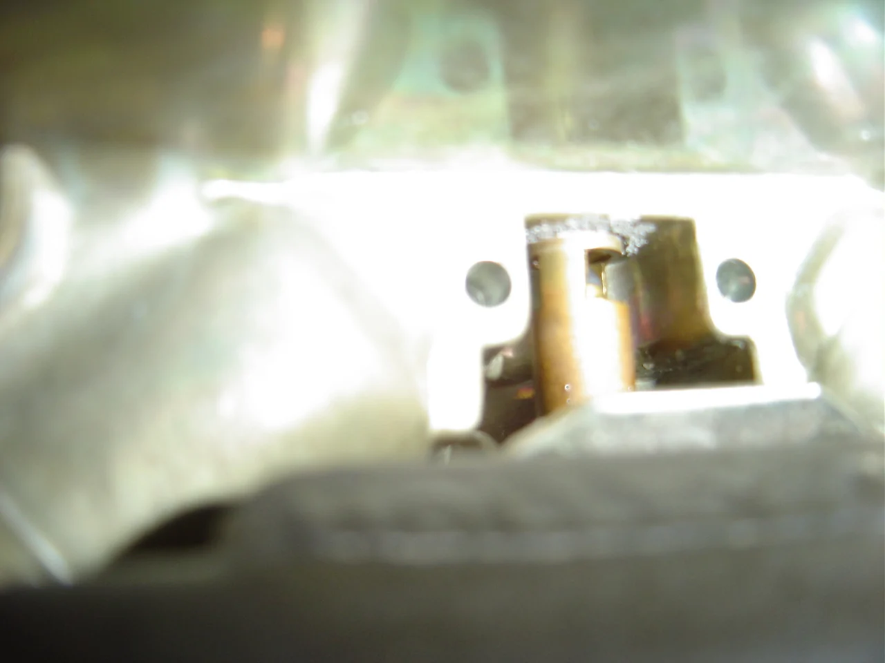 Ford Maverick Fuel Type and carbon buildup on the valves DSC03531