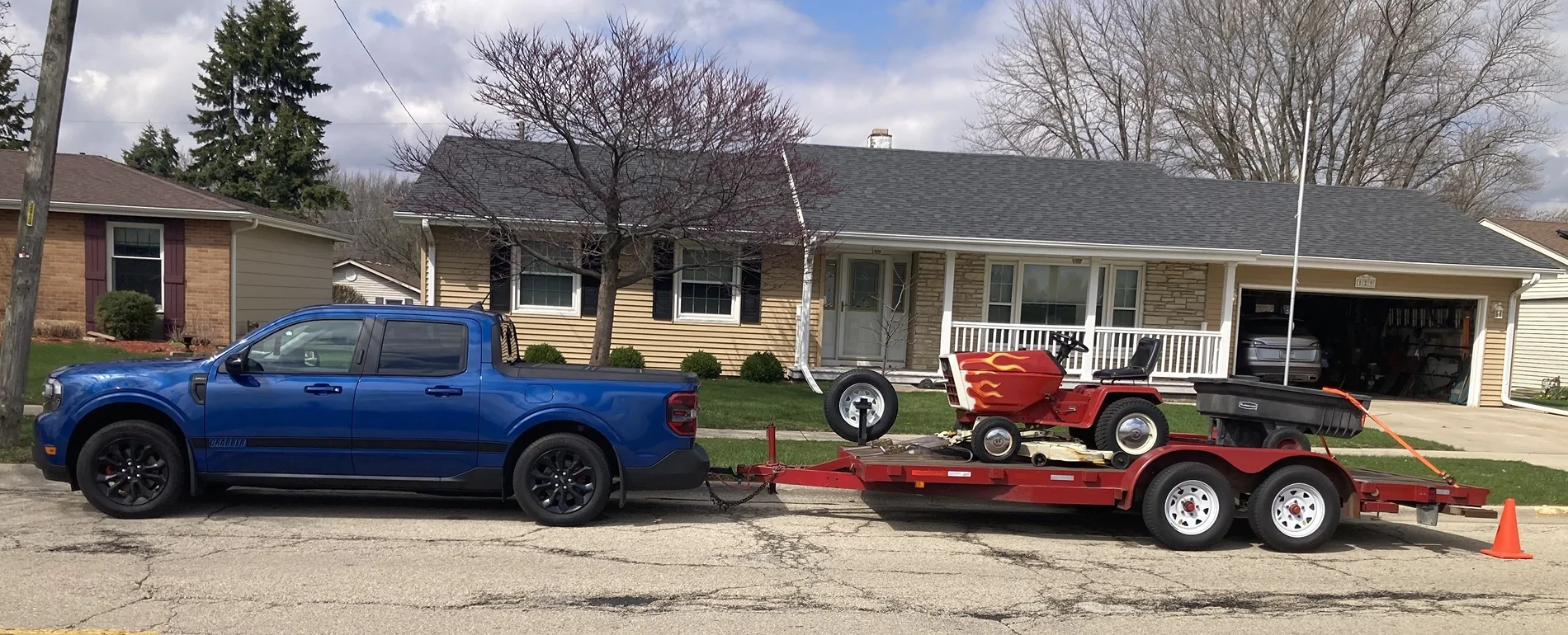 Ford Maverick Hauling riding lawn mower? TrailPul-1