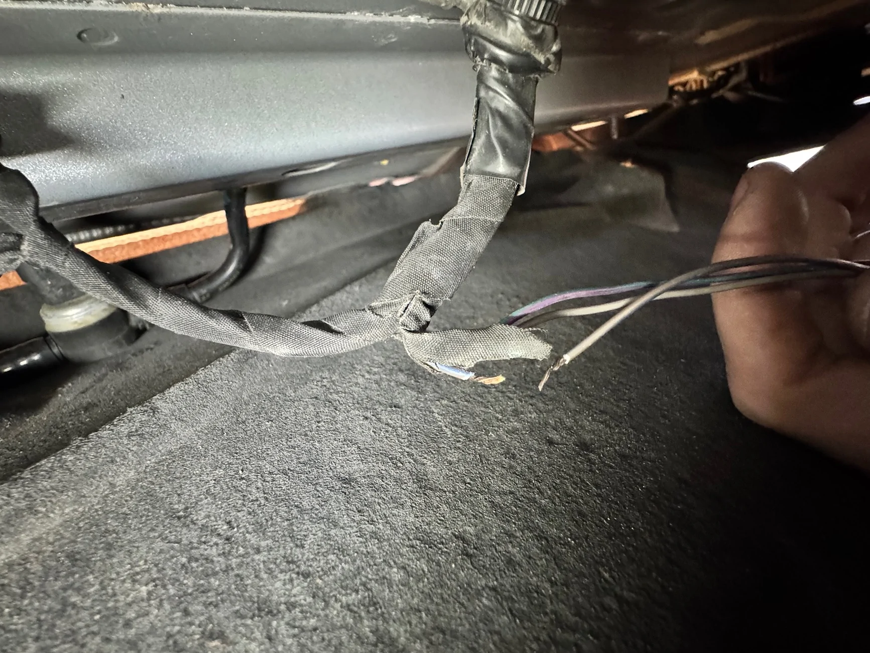 Ford Maverick Fix for persistent PCV CEL codes P0451, P0455,P0456,P0496, or P04F0 -- wire wear & corrosion issue IMG_5837