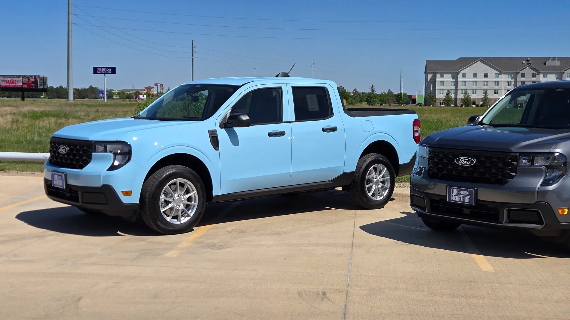 Ford Maverick Light Blue / Robin's Egg Blue Maverick 1000057011
