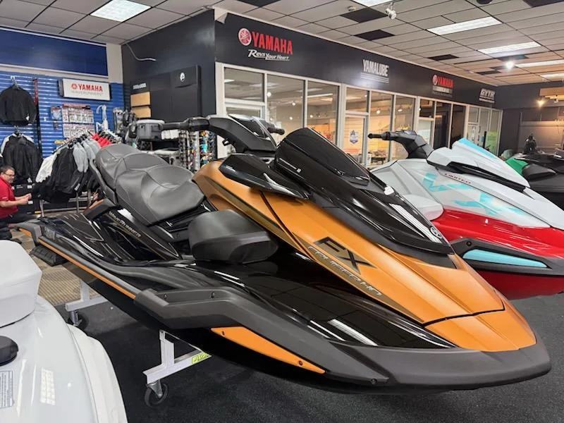 Ford Maverick Towing a new 2025 Yamaha Waverunner FX Cruiser HO image_0