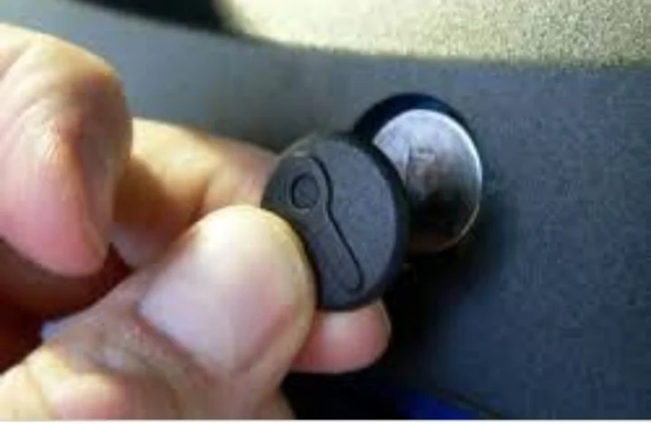 Ford Maverick 2024 tail gate key lock 20260506_122700