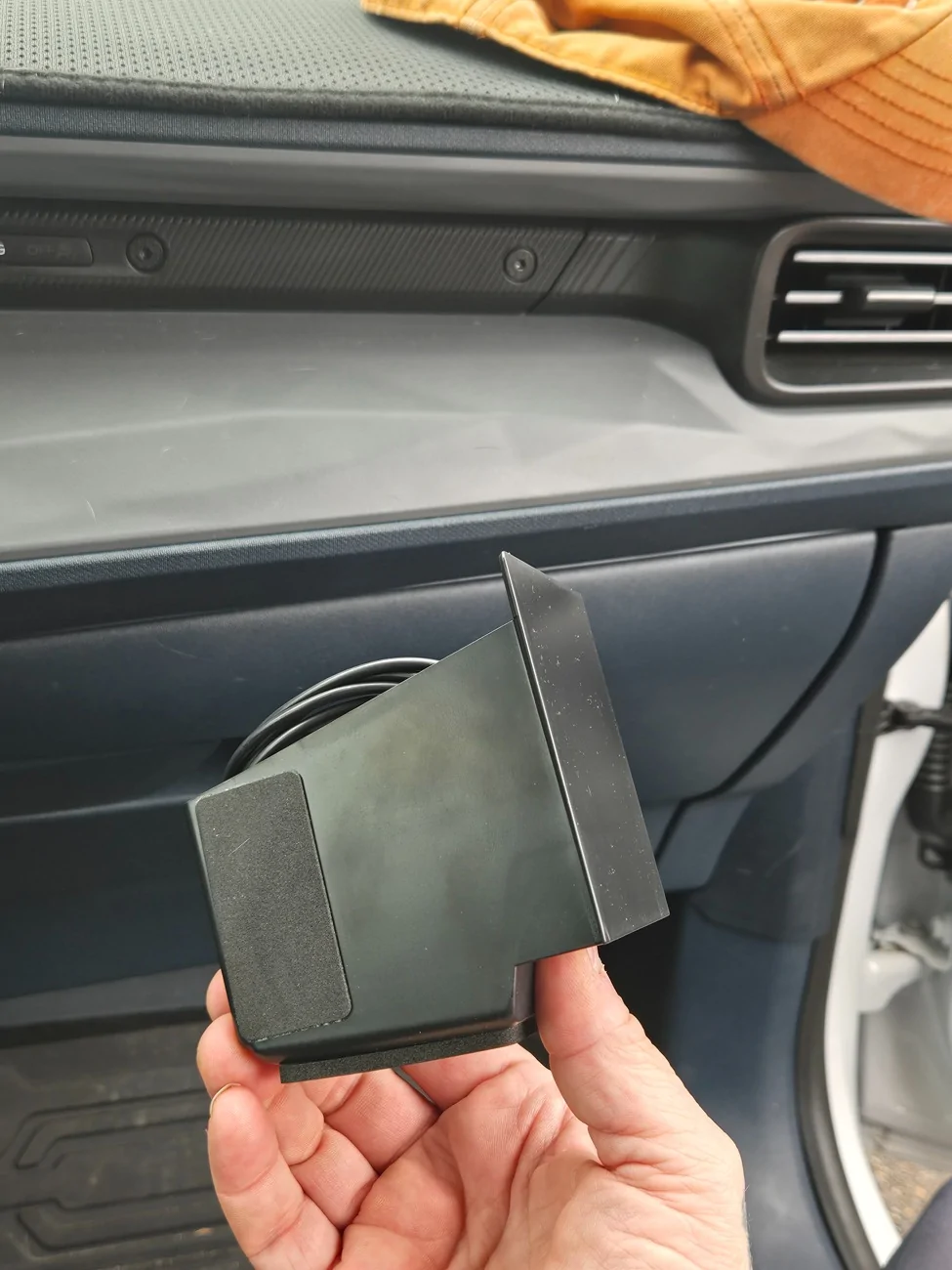 Ford Maverick Storage Drawer w/ Magnet for dash cubby 20260511_092614