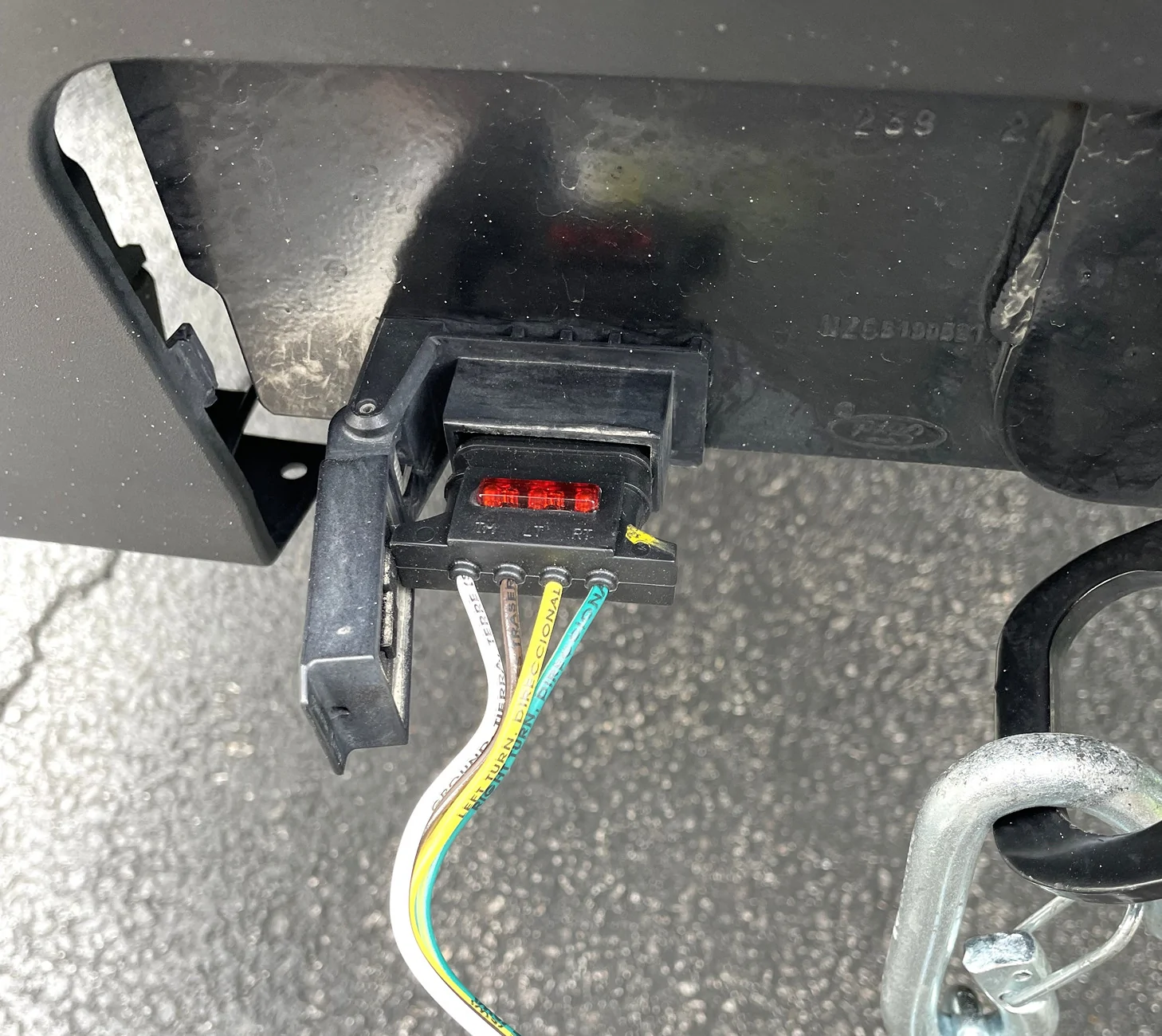 Ford Maverick How to remove four pin trailer plug? (Resolved & Final Results) IMG_1340