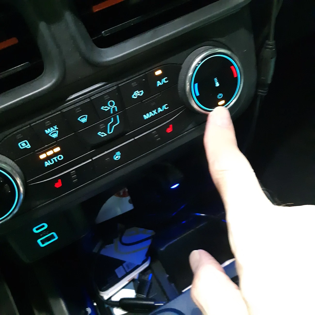 Ford Maverick AC always come on at startup? 20260518_125715