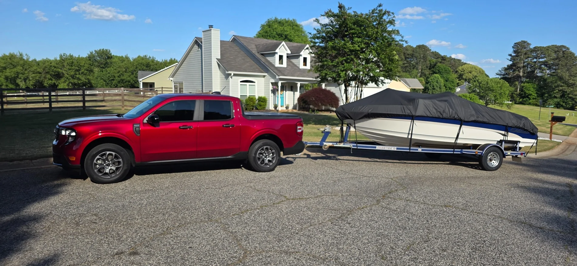 Ford Maverick Dirtbike hauling & Boat towing 20260417_173946