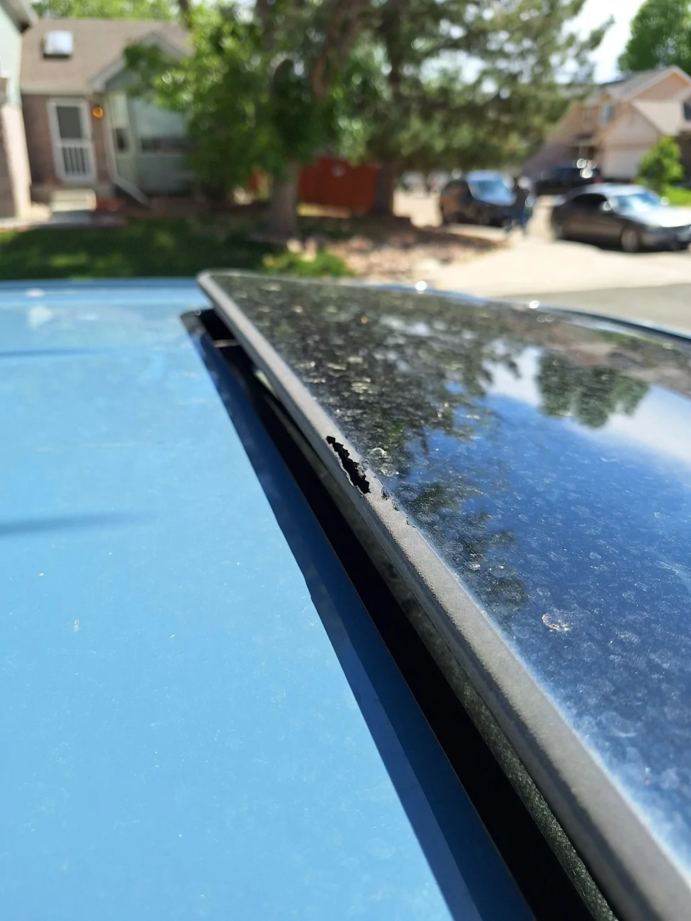 Ford Maverick Sunroof weather stripping falling apart. 20260516_152307