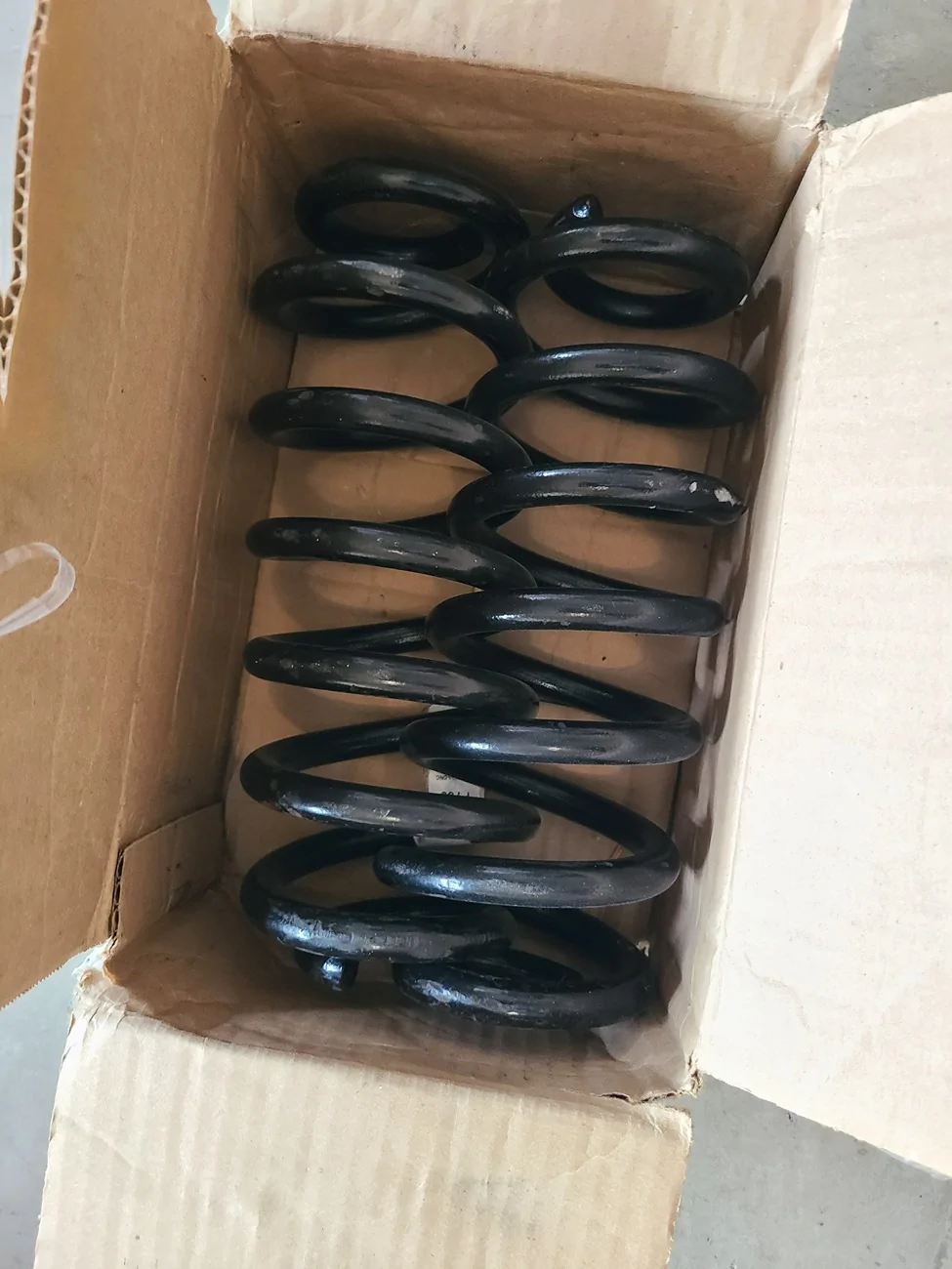 Xl rims, Truxport Tonneau, Rear lobo springs | MaverickTruckClub - 2022 ...