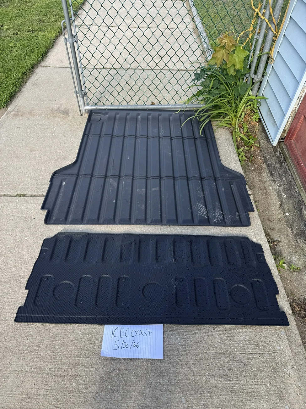 Ford Maverick 2025 Weathertech floor mats, bed mat and tailgate mat IMG_3281