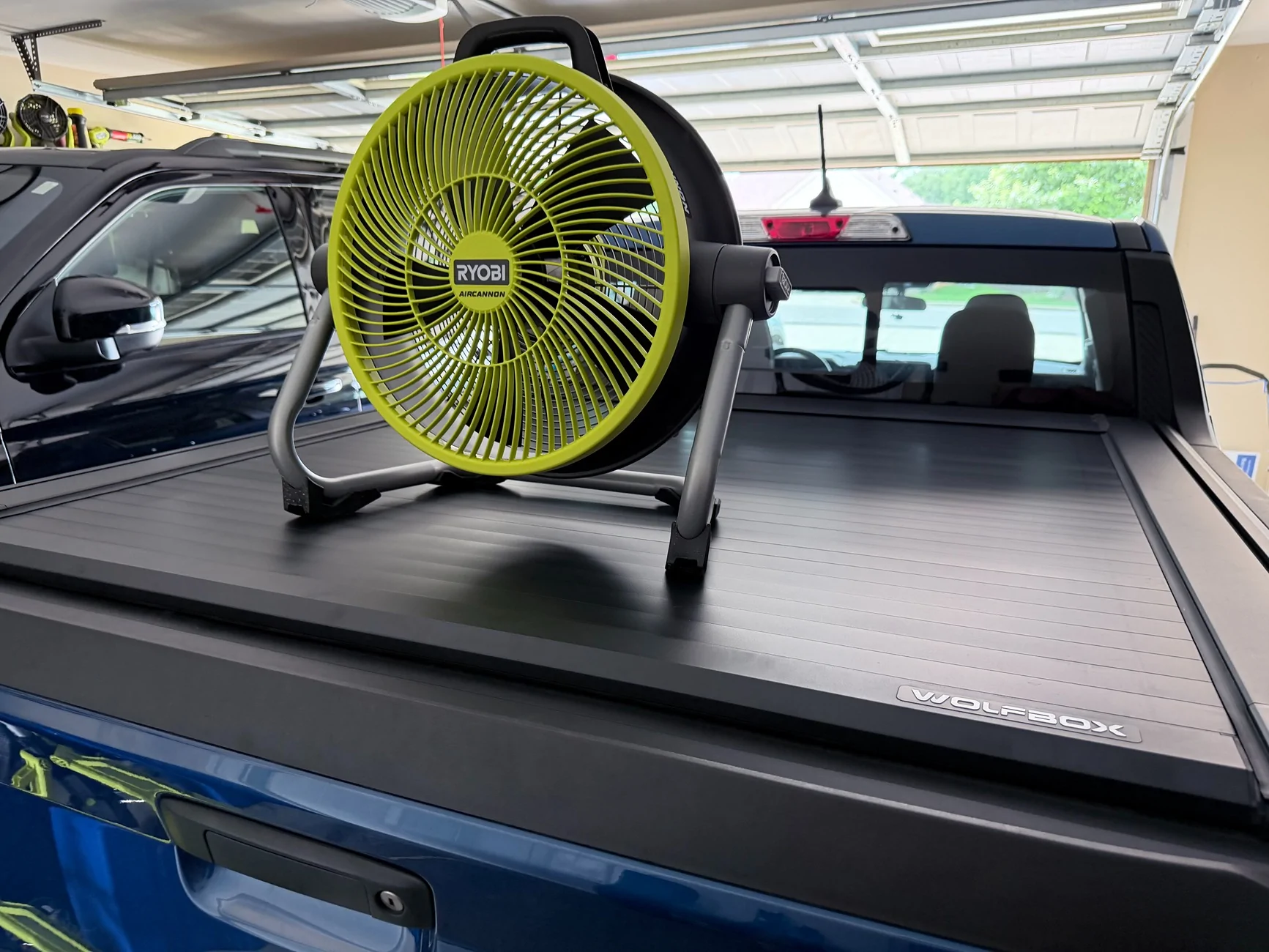 Ford Maverick Review - Wolfbox SmartSlide Electric Retractable Bed Cover IMG_2138