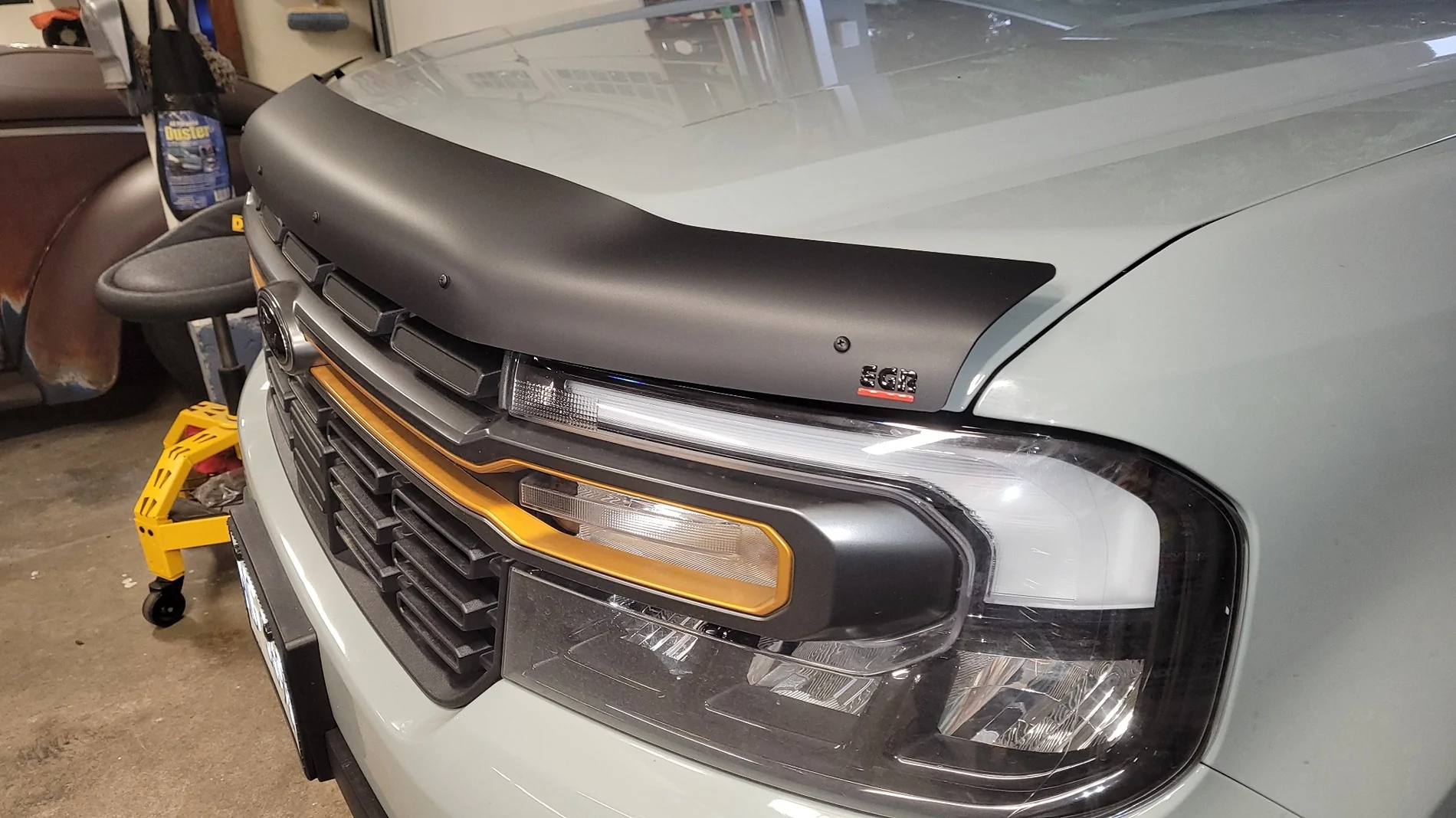 Ford Maverick Rear roof spoiler installed 20251114_153345
