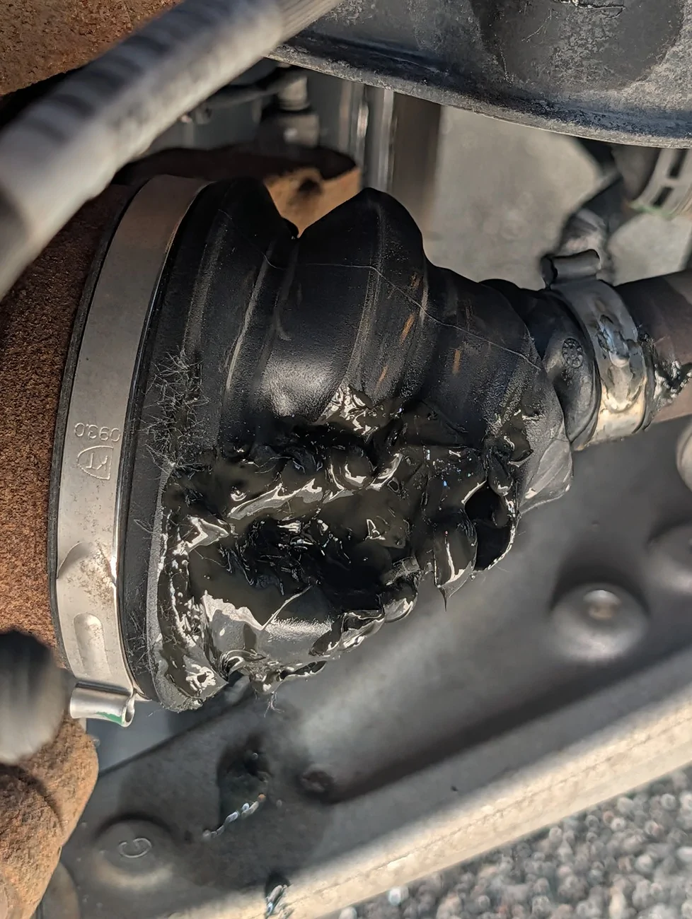 Ford Maverick Right front collision damage PXL_20260601_231725981