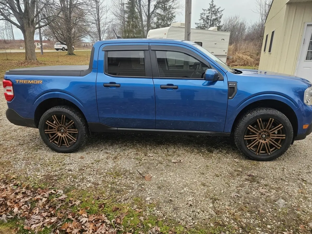 Ford Maverick Choice for wheels and color?? 1781004937426
