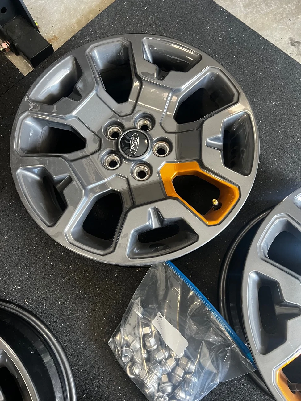 Ford Maverick Tremor wheels IMG_7347