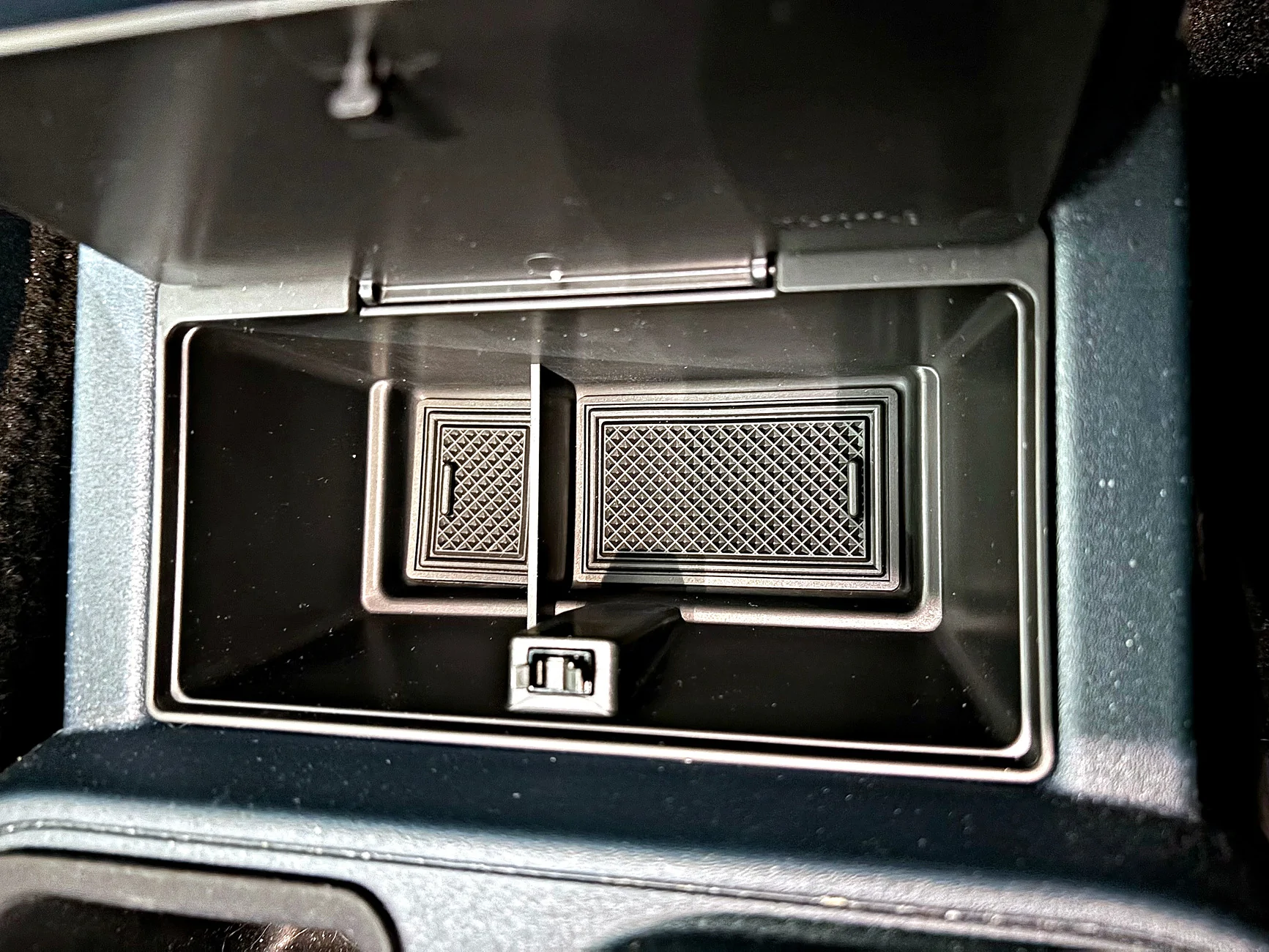 Ford Maverick Couple of storage trays / Box for interior added IMG_2909
