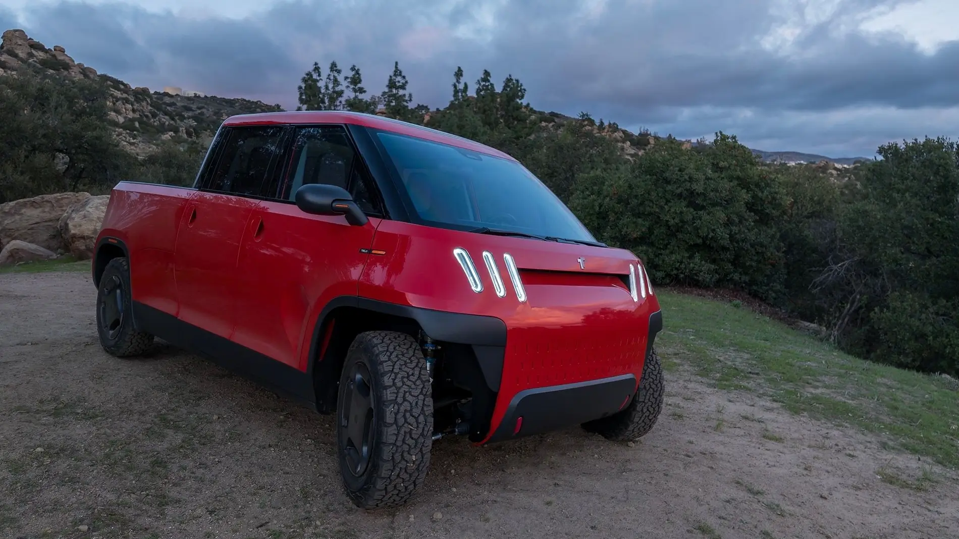 Ford Maverick First Sight! $30k Midsize EV Pickup Prototype 1781584903466-vk