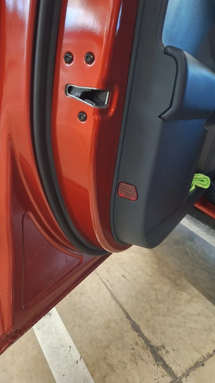 Ford Maverick Door Reflectors 20260620_183441