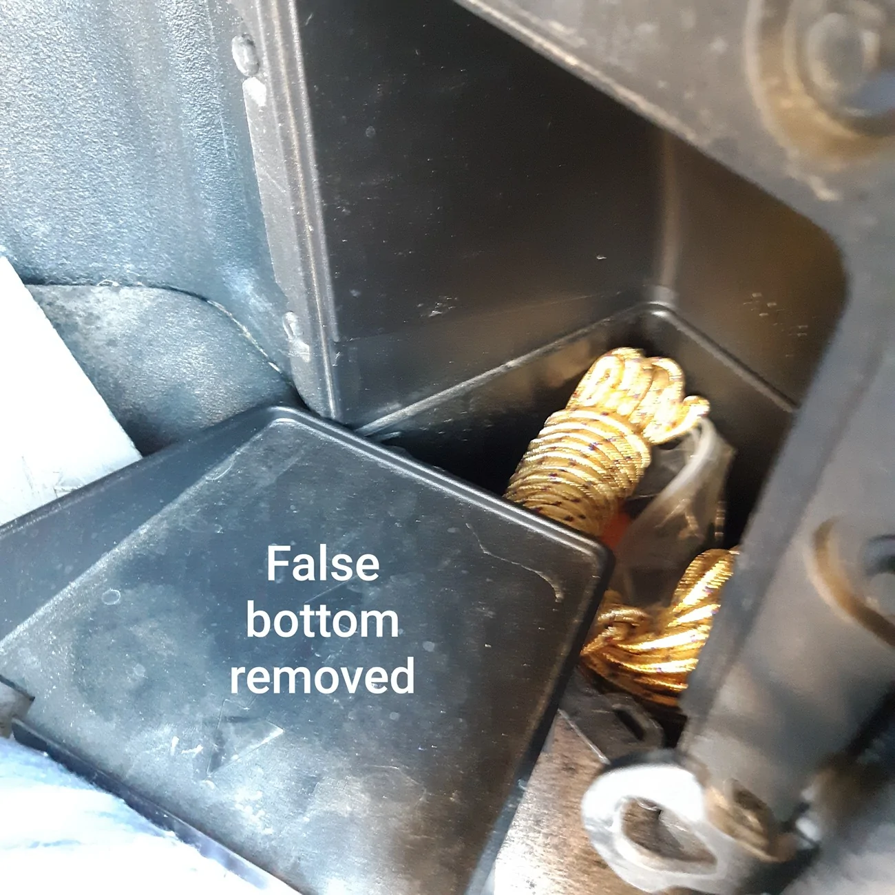 Ford Maverick Has anybody ever had issues with the bed storage cubby geting stolen? 20260621_115037
