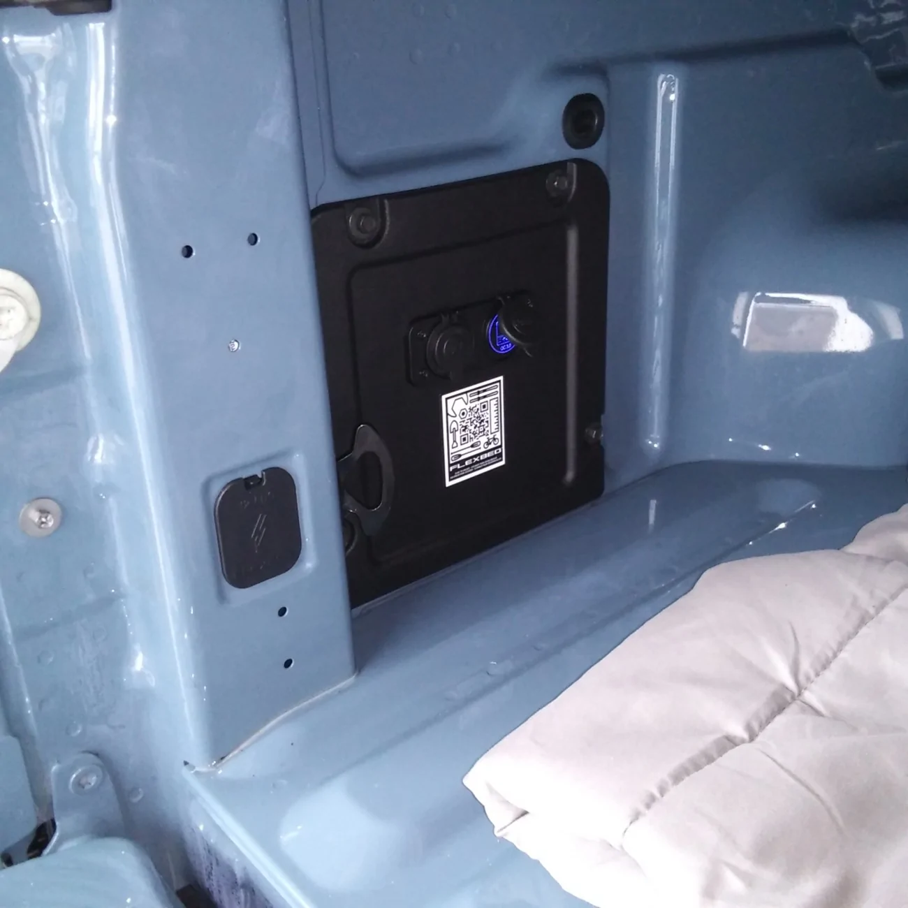 Ford Maverick Has anybody ever had issues with the bed storage cubby geting stolen? Cubbie USB_12volt power set (2)