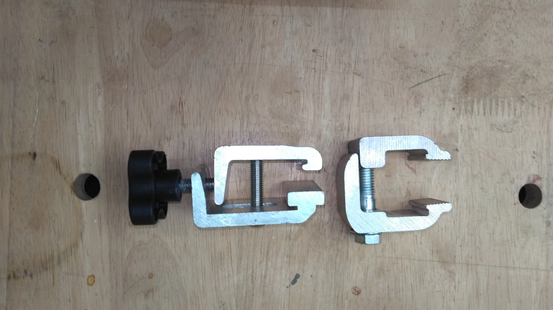 Ford Maverick DIY: Bulkhead sealing and more, WARNING long and lots of pics clampcompar