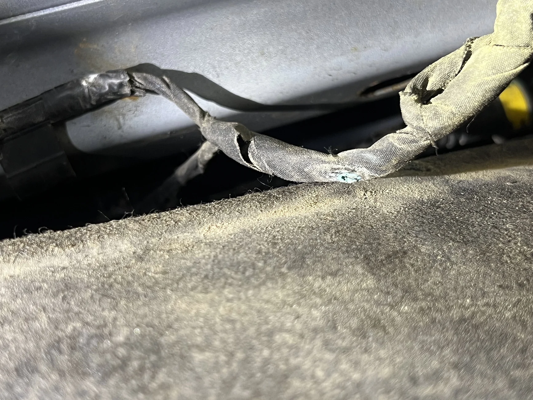Ford Maverick Fix for persistent PCV CEL codes P0451, P0455,P0456,P0496, or P04F0 -- wire wear & corrosion issue IMG_1739