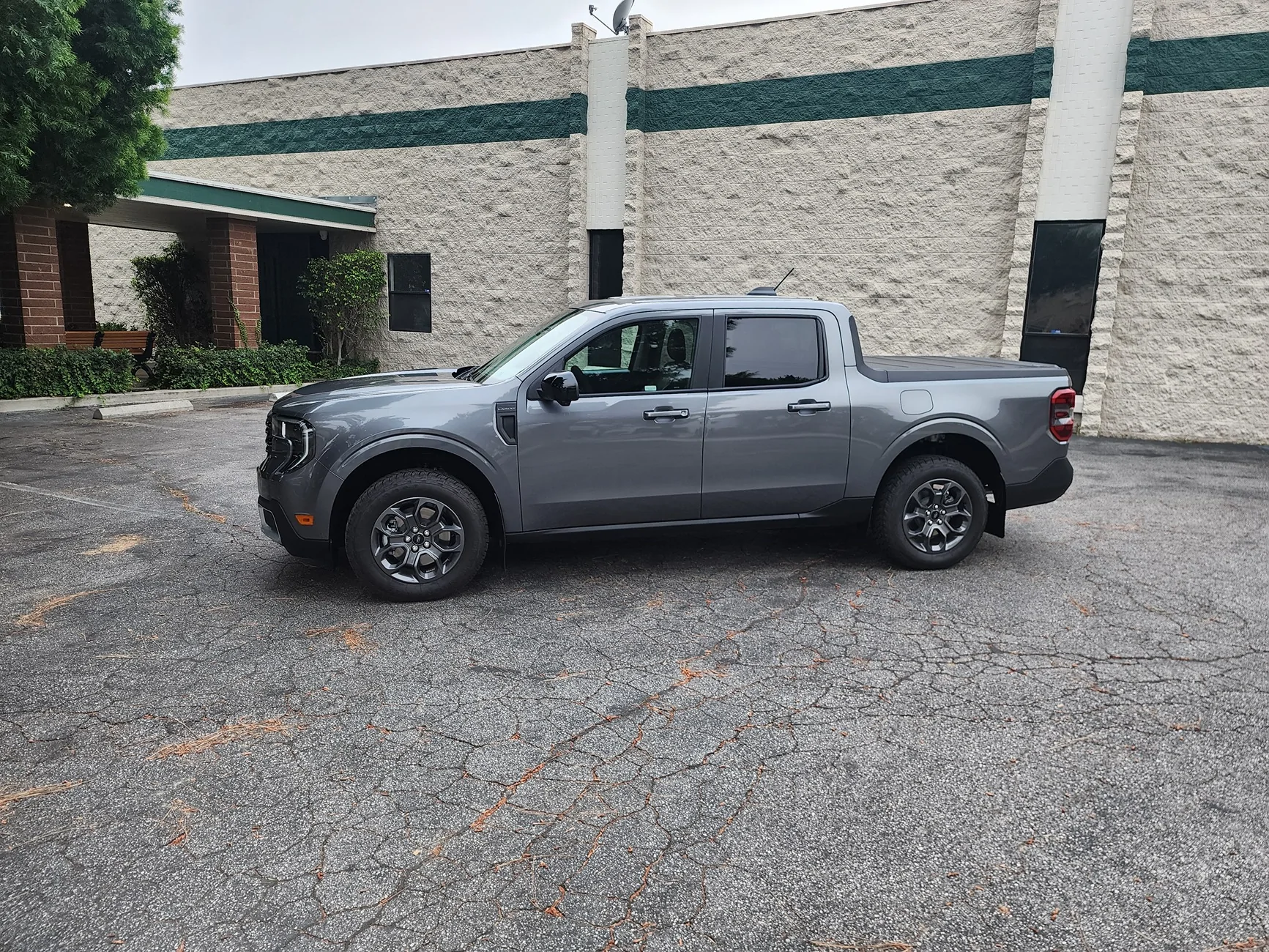 Ford Maverick CARBONIZED GRAY Maverick Photos Thread 20260603_063330