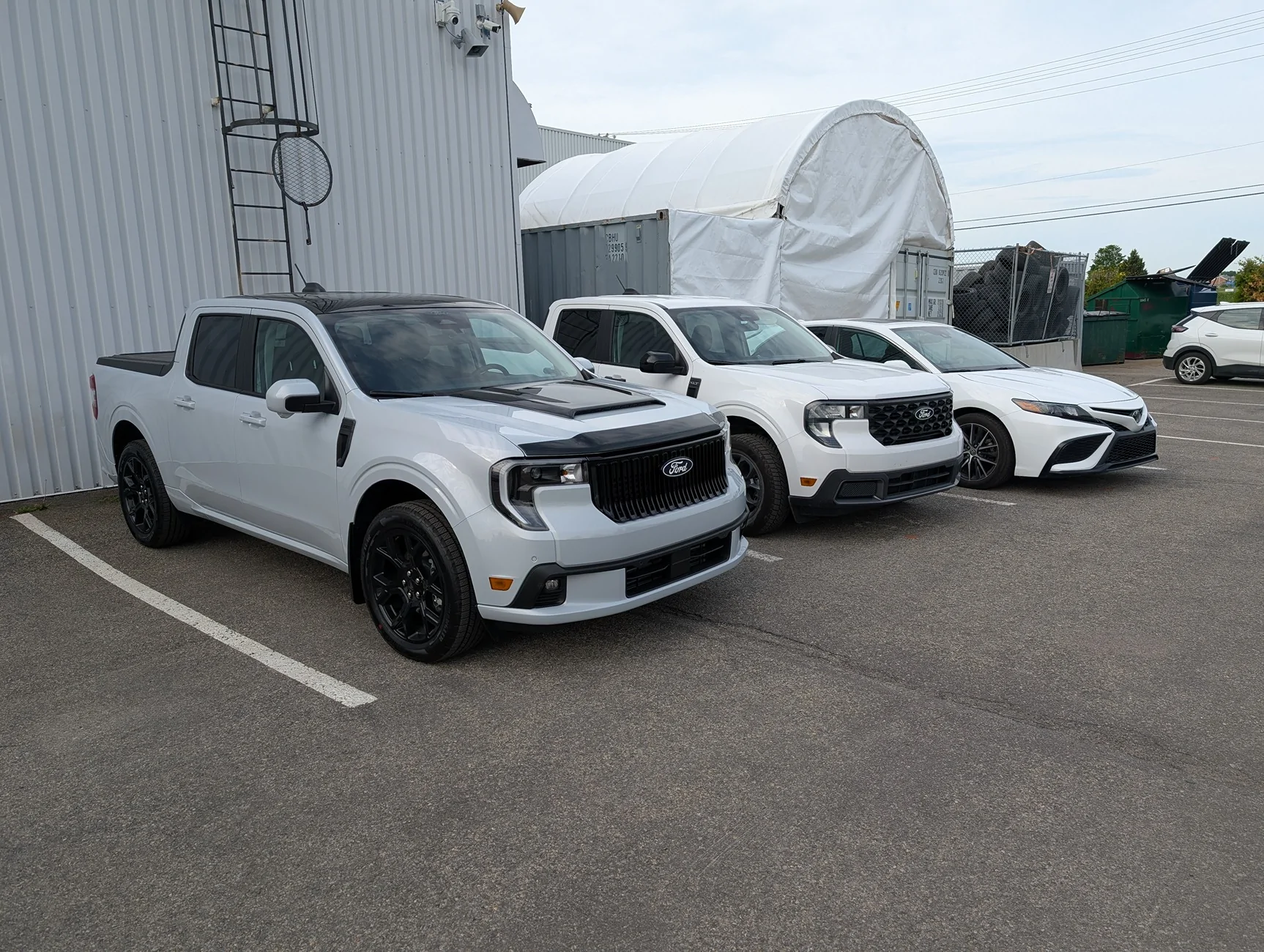 Ford Maverick 🐺🏎️ 2026 Maverick Lobo Yearlong Review: A Real Truck and a Street Truck? (Motortrend) maverick