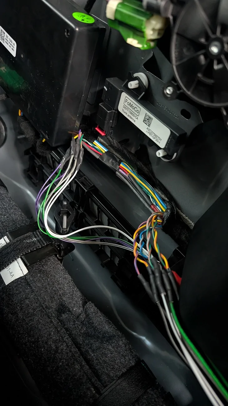 Ford Maverick Kicker 200.4 w/B&O PXL_20260627_002250604