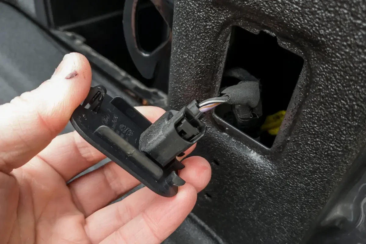 Ford Maverick What is this wiring harness for? 1782603866447-zn