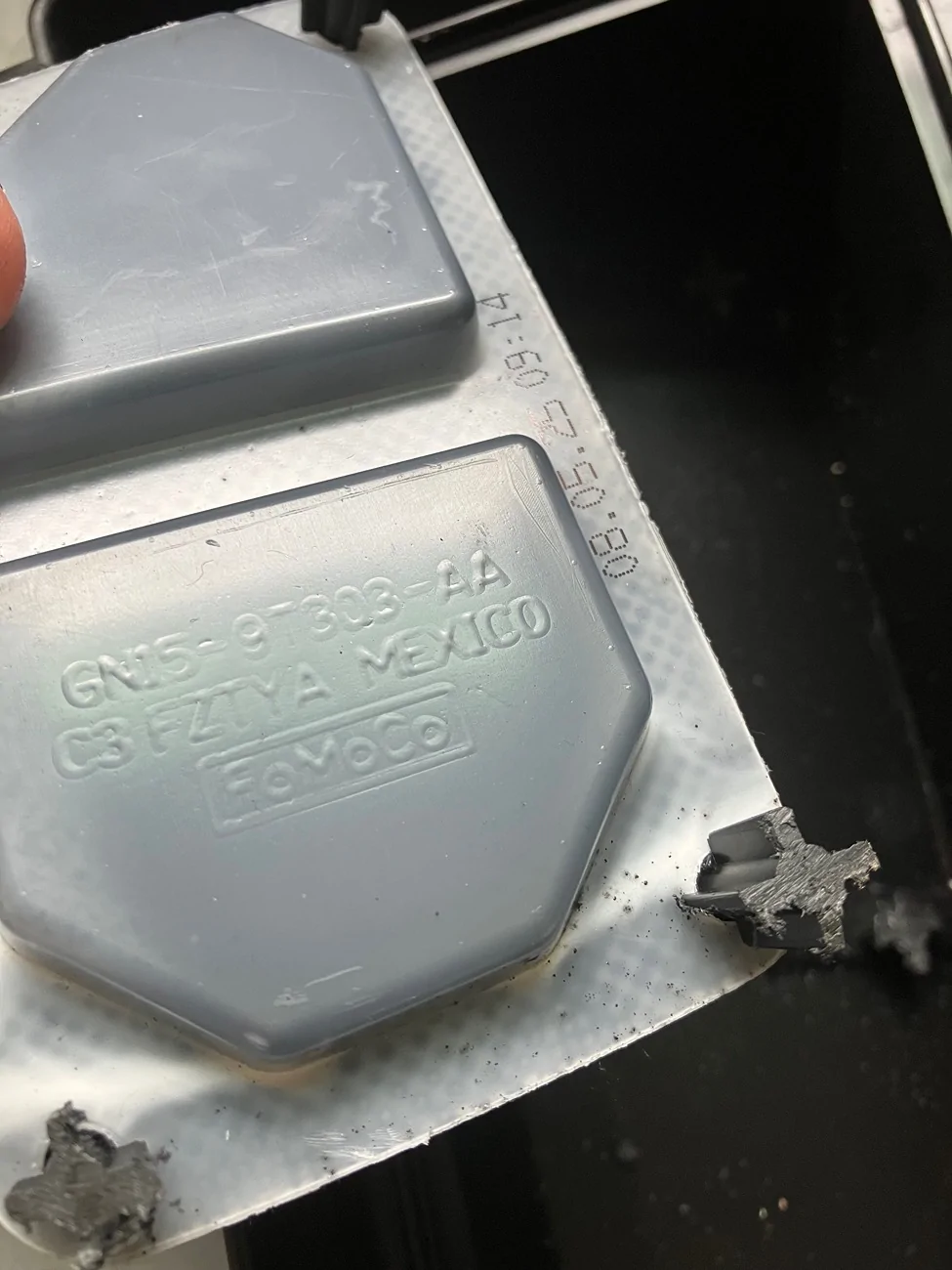 Ford Maverick What’s this? 2025+ Air filter cover piece IMG_7676