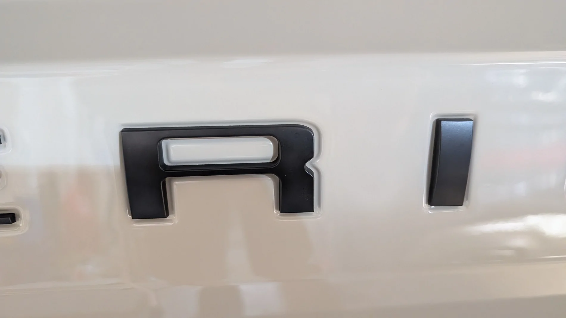 Ford Maverick Tailgate Lettering PXL_20260628_232936224.MP