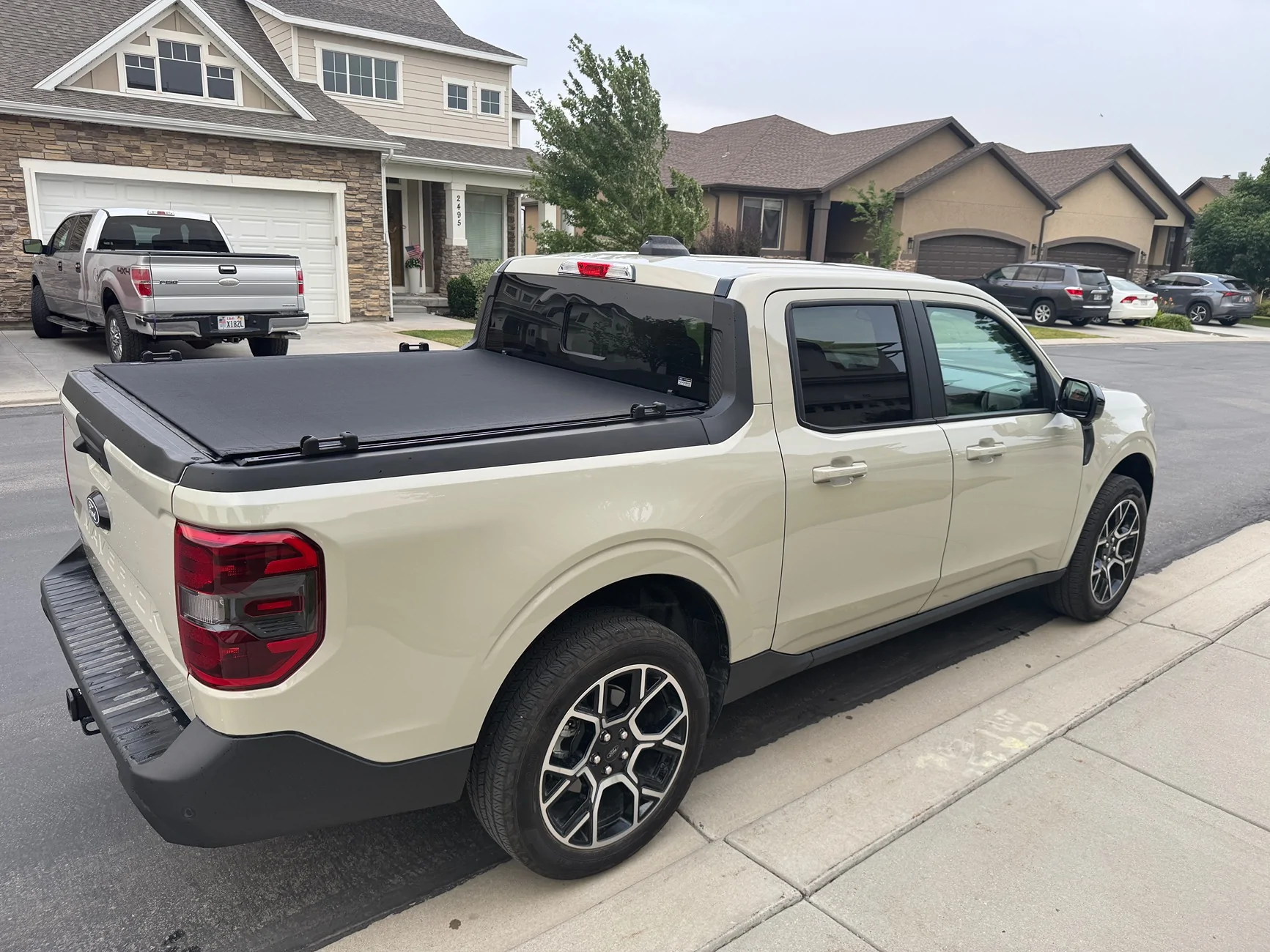 Ford Maverick Perfect Tonneau Cover + RTT Set up (IMO):  RealTruck Sentry CT + Elevate TS Rails + Elevate Base Rack IMG_8965