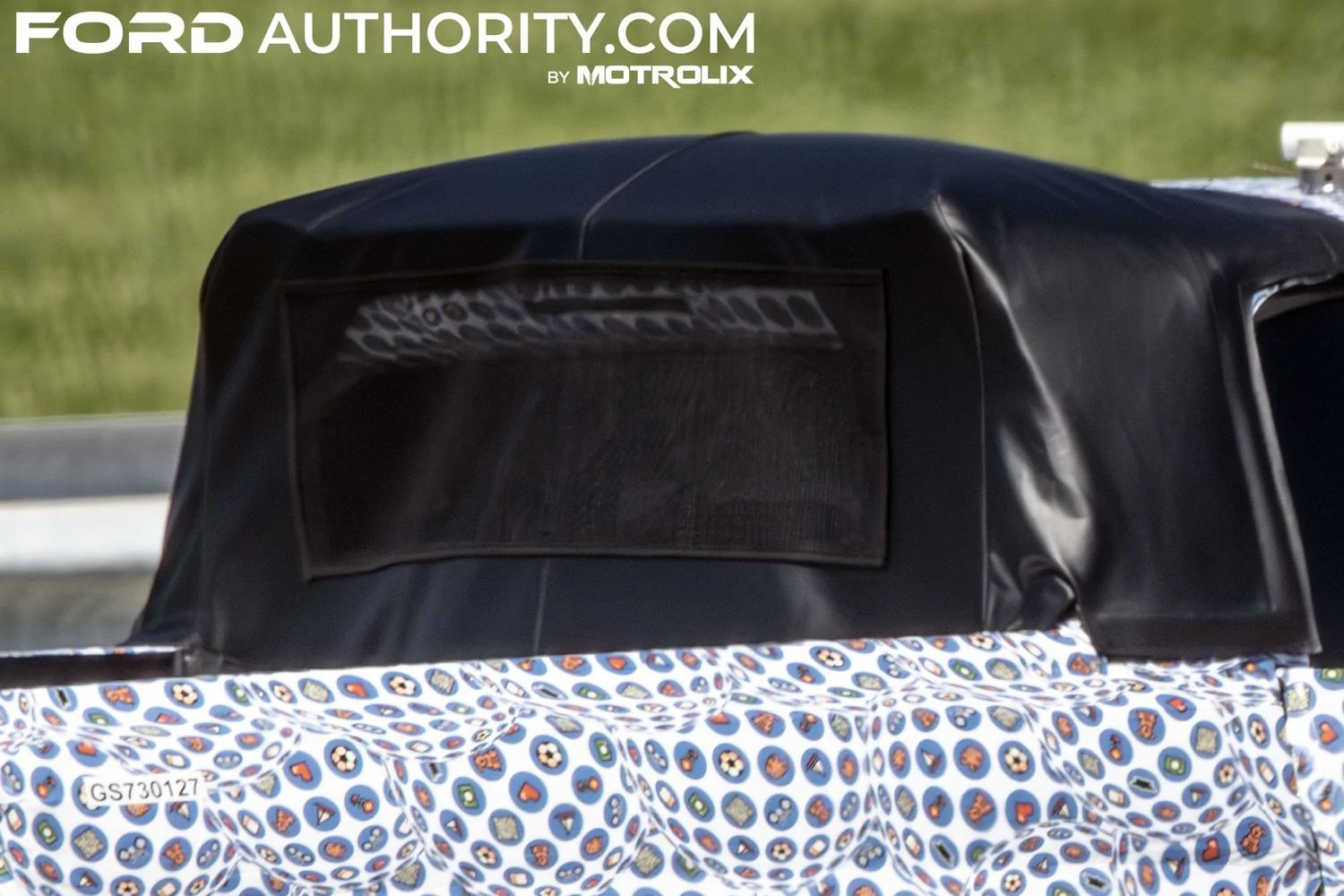 Ford-EV-Pickup-Prototypy-Spy-Shots-July-2026-Exterior-019-rear-window.webp